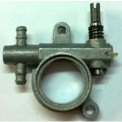 KÍNAI Láncfűrész 38cc OLAJSZIVATTYÚ